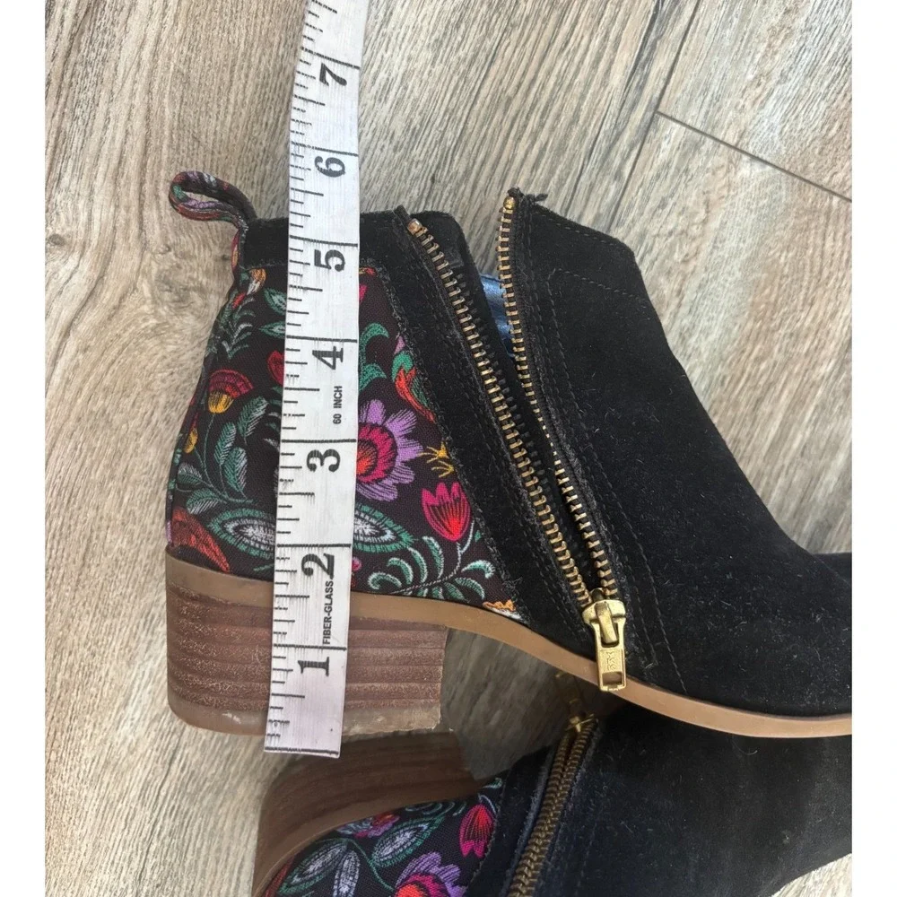 Inkkas Rooster Bootie 8 Black Suede Floral Embroidery Boho Festival Cottagecore